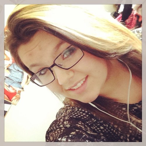 Kennediplante's profile picture. I love one direction,O2L, janoskians and 5 secondsof summmer