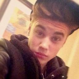 Na Boca Das Recalcadas Eu Viro Celebridade...Amo Justin...