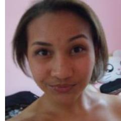 @larissaoaraujoo aqie amo mto essa menina  feia zoada ridicula linda mais tonta MINHA IRMÃ 3