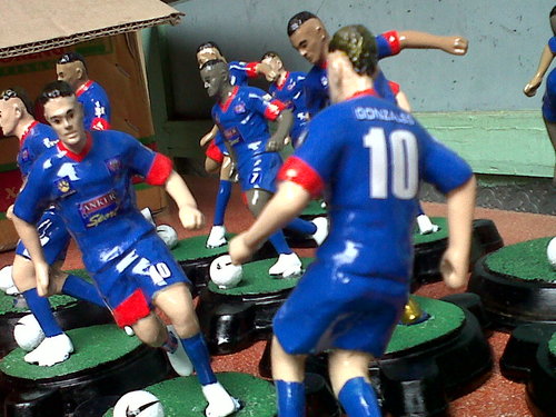 pengen miniatur pemain bola? sini aja @miniaturarema pin 7658af9a