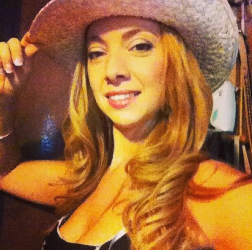 Deleden30's profile picture. fan de playboy et des bunnys!!Mon reve: visiter le manoir Playboy!!