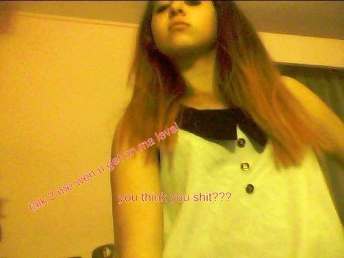 hai ma namez apriiiil & im da baddest bitch in da worldz. peace n blessnz #THUGLIFE #JAPRIL