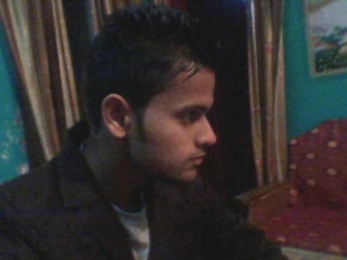 honeysingh11126's profile picture. 