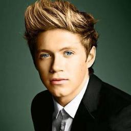 Hey,hey everyone i'm from Bulgaria and i Love One Direction :)