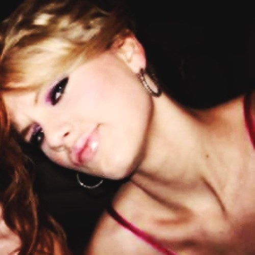 taytaytay will you staystaystay i love youyouyou.