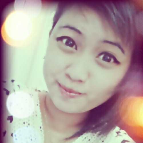 Hi. my name Zyll. 22 years old. Be friend? facebook? Zyll Cucu sidek. instgram? Zeylaa_ lush #purplepinkwhiteLOVER #HelloKitty #hyper #adoreALIEN #antiKPOP
