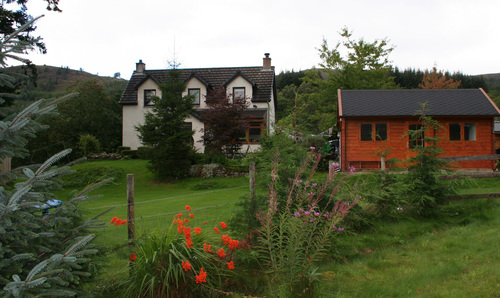 HillCottageHols's profile picture. Artist and craft maker, handmade walking sticks in rural Perthshire