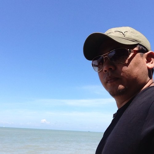 ariesuparto's profile picture. SAP Consultant - Demen Jepret.....menjadi org penting itu baik, tp lebih penting menjadi org baik...