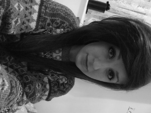 Charmaine182_'s profile picture. food and music -x Billie joe's a top bloke.