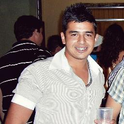 Hackearam meu twitter de 170mil .