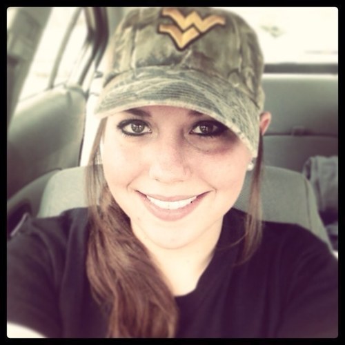 I always have a *sMiLe on my face :) Life is too short to be anything but *hApPy! ❤