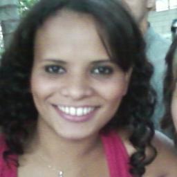 eu só quero viver da melhor maneira possivel,e fazer o que me deixa feliz se não sem chances ! :DD