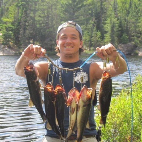 Leafs, UK, USA, Lakers, Sports, Fishing, Hiking, Beta, and hopefully Medical School soon.