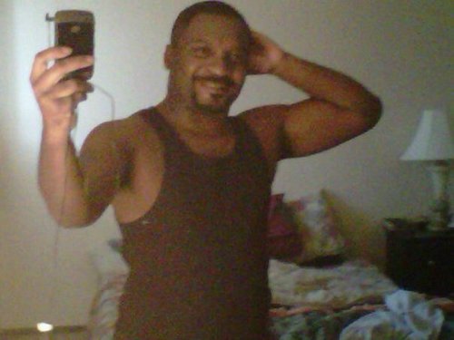 Single, outgoing from philly pa living in sandusky. Treating a woman like a lady is what i love to do.