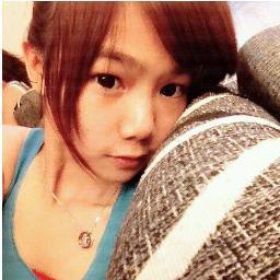 i love Ar...tungguulahh..   !! mesky tag mengharap lebiHh