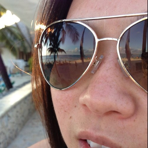 RealWorldCara's profile picture. Same stuff different day :)