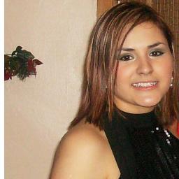 La vida tiene complicaciones pero lo mas inportante es saver vivirla con un corazon  feliz , un pensamiento positivo Y ser IL VOLOVER D 3 ILVOLO!!