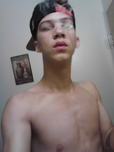 Fuck Everything , Fuck Everybody , I'm My Own Niqqa , I Don't Need No Muthafucka !
| Follow @justhave_faithh , she loves her some YoungDanca :) |