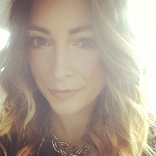 Actor.Singer.Dancer.MakeupArtist. ♍ Dreamer. Lover. Freebird. -keep it classy, never trashy, just a lil' nasty. †