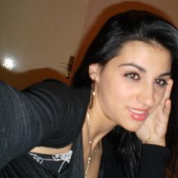 20,Nursing Student.Paris.Love Dancing.I tweet anything i like & talk dirty at times.That's just me! I'll try to post new pic every 500 followers #TeamFollowback