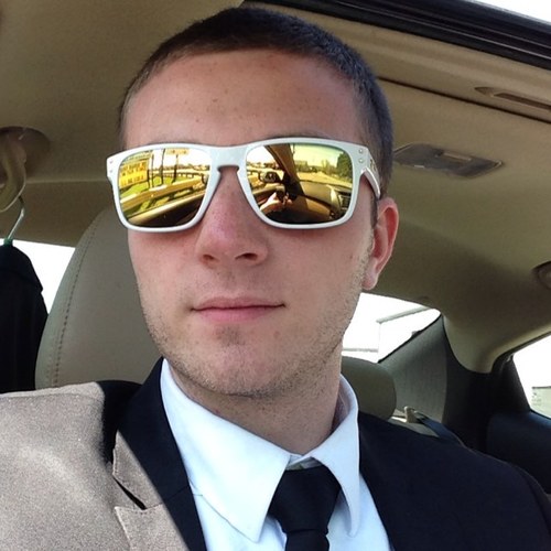 B_Hndrson's profile picture. Inspired & Motivated by God #Grateful #EnjoyingLife 

#BeBold #BringTheWedge