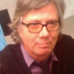 robbiedgoulden's profile picture. Ad Agency Creative Director 
Business partner of Renewable Energy Co.
Island home Georgian Bay.
 
Has affection for Film, Tennis, Gardens, Dog - Reg McGoo.