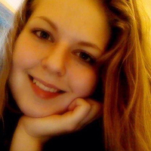 EmmaHulehoj's profile picture. Whenever you feel sad, just remember that somewhere in this world, there's an idiot pulling a door that says PUSH.