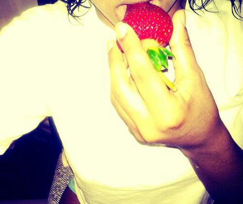 marialpz990's profile picture. Hi , my name is ana maria y me encanta reir muaxx ! besito pa ti mi negroo ;-)