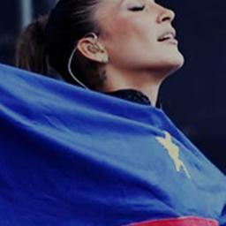 Fã da melhor cantora do Brasil @ClaudiaLeitte
✰。˚ღ。* 。✰˚* I Love CL。✰˚* ˚ ★˚ 。✰
