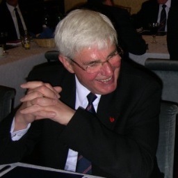 alanholton's profile picture. Grandpy (or is it grumpy), farmer, proud freemason, retired aerospace engineer, would be golfer, loves  & new technology, can't resist mending things