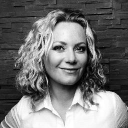 Creative marketer / Business booster - 
helping your business stand out, create results, make a difference, launch, laugh, engage, and love clients
