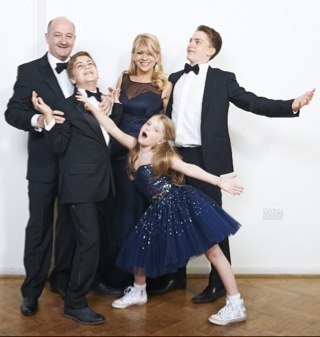 Chair of the Private Department at Mishcon de Reya LLP, big Spurs fan, lucky Husband and doting Dad to my gorgeous kids and our two Cockapoos.