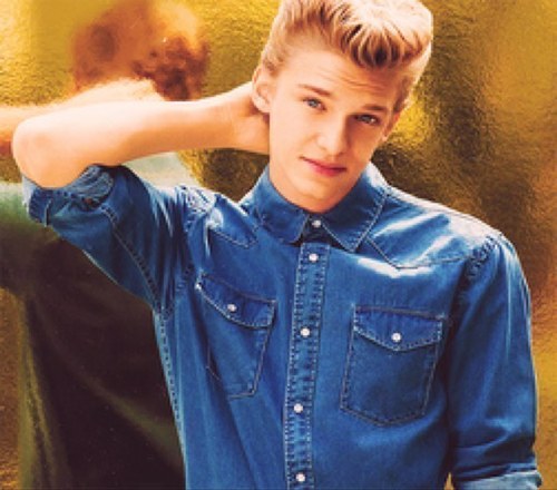 Follow me and my other account for a follow back @bethfoster12. 100% ANGEL love cody so much, he is my everything and complete perfection:)