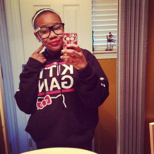 sunshinedancer7's profile picture. Being me all day everyday because at the end of the day that's I can be, not anyone else but me!