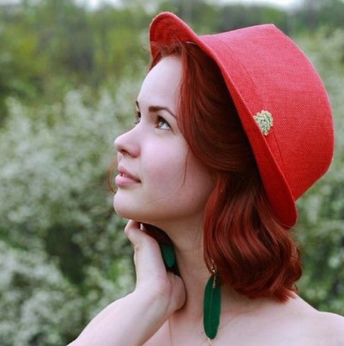 SariLucinda's profile picture. I travel a lot,read like it's the last hour of my life,and just enjoy being young and able to Smile and bring a bit more happiness into people's lives