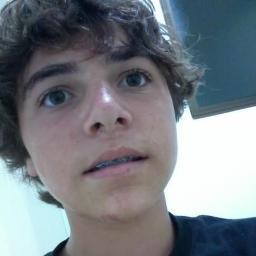 ''Um coração feliz é o resultado inevitável de um coração ardente de amor.''