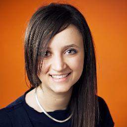 Designer.
L'infovisualizzazione come attivatore sociale: questa la mia passione. Co-founder di @tangerinelab_it