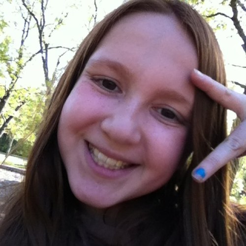 I am a very fun and happy girl that would love to reach her goal of getting to 100 followers.Please follow me!
