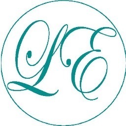 LouiseEDesign's profile picture. Photobook design business - beautiful, creatively designed photobooks for all your memories