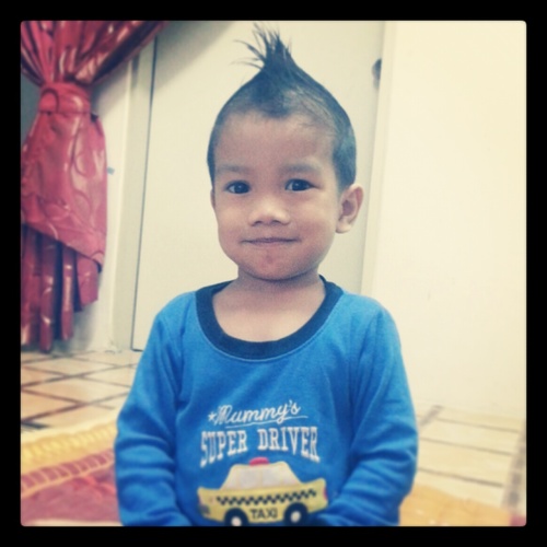 phattym's profile picture. obses dengan anak sendiri. anak orang lain aku tak peduli.