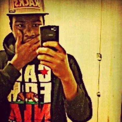 Profile Picture of Conway Newton (@_ty2smooth35) on Twitter