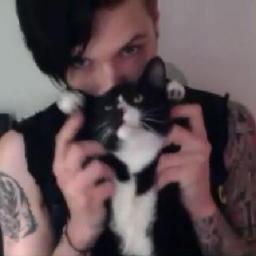 aka @Lorelei_Rockz 
^^BvB^^ Support