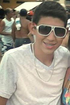 Adicionem no Facebook  http://t.co/jV8pB6wxmV
