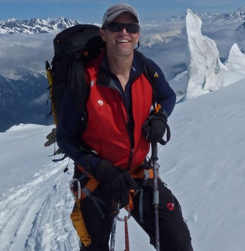 Orthopedic surgeon specializing in sports medicine.  US Ski Team doc, ski mountaineer, climber, cyclist, runner. Ex USAF Flight Surgeon 94th Fighter Squadron.