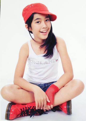 Iam Faynatics FansBase Of @faynabilarizka ,14-5-2013,