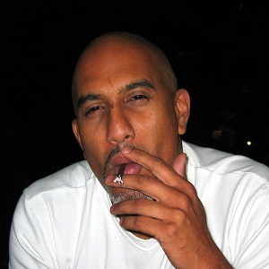 Gonzalez12Z's profile picture. I love to surf