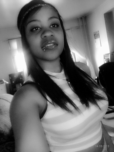 #IRepWhoEverIWant! Kik:: ValiddLikeSalad follow me on iG: RitaaRenee