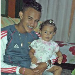 - Voce me conquistou confesso, e a chama dessa amor enlouqueçe,tomou conta do meu ser, dia e noite penso em voce ♫ Meuamor d- @carlinhaacoosta