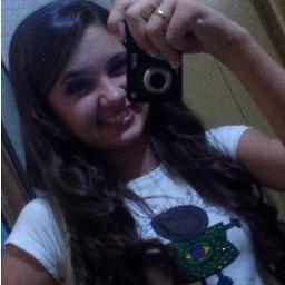 Taurina, 18anos, estudante do 3°ano, flamenguista, e de bem com a vida!