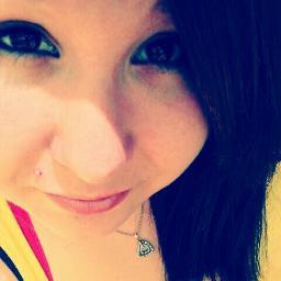 Amber Marshall. #Senior. 18 years young. #TeamSingle. Living life to the fullest